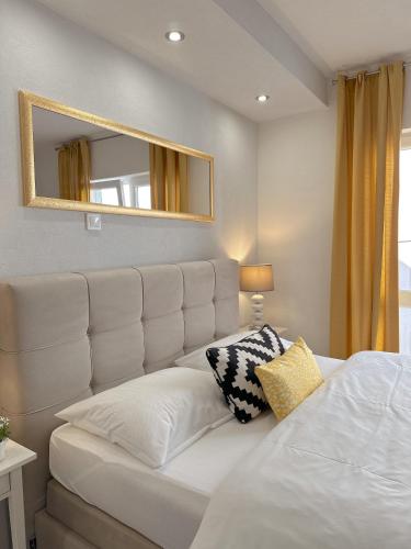 Anamari Apartments 5