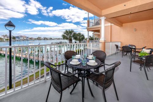 200 Harborview Grande - Sand Key Park, FL