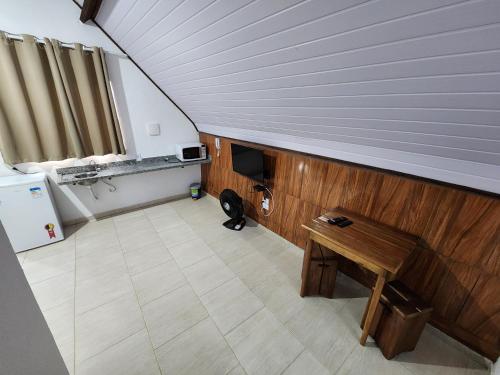 2 bedrooms, 4 beds