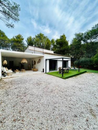 Superbe maison avec jacuzzi