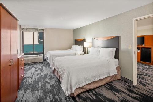 Queen Room with Two Queen Beds