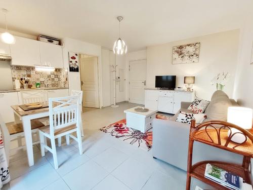 Sylvie8, T2, centre Luchon, jardin, 4 personnes, Luchon (zdjęcie 5)