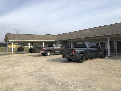 Weiss Lake Lodge