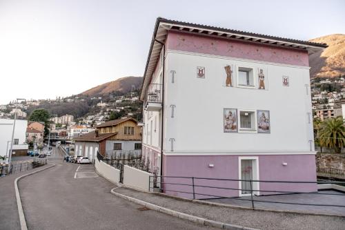 Exterior view, Miralago Locarno Easy Rooms in Locarno