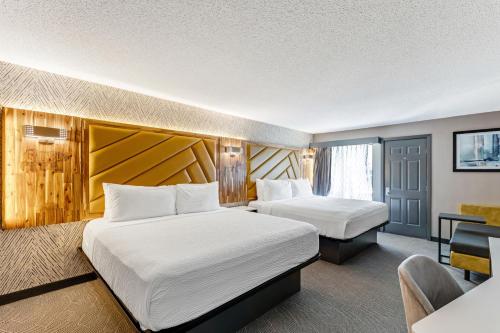 LeConte Motor Lodge A Ramada by Wyndham
