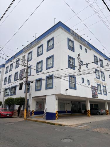 Hotel Urban & Suit Cholula in Cholula, Mexico