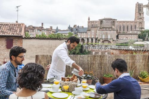 Villa Caroline - Chambres d'Hôtes - Accommodation - Albi