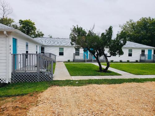 The Place To Stay in Alvin, USA