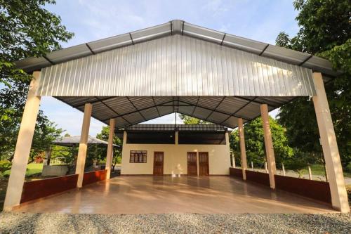 Exterior view, PARADISE LODGE in Tena