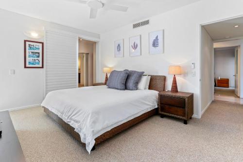 Three-Bedroom Apartment image 6