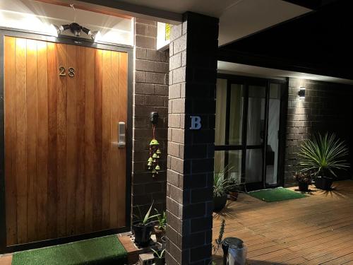 Private Queen Room with Exclusive Bathroom Fast Fibre WiFi & Kitchen -Room 102, Auckland (fotografie 10)