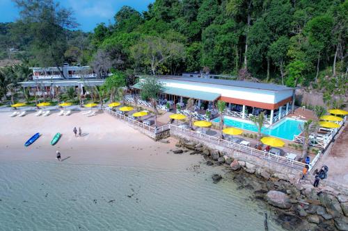 One Beach Private Villa