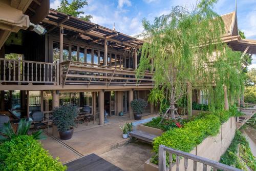 外部景觀, 薩瑪阿瑜陀耶公寓及咖啡館 (Syama Ayudhya, Residence & Café) in 大城府河邊