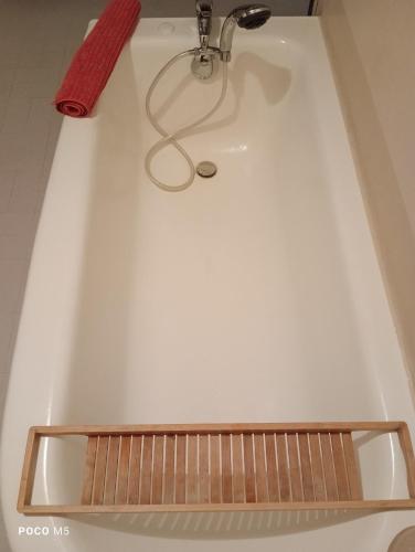 Artbnb in 卡斯塔尼亞克
