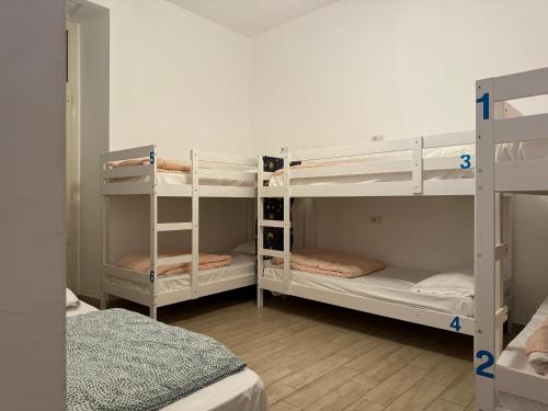 Hostel Mancini Naples