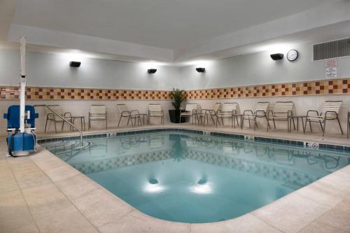 Swimming pool, Courtyard by Marriott Memphis Collierville in Collierville (TN)