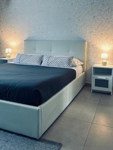 Triple Room with Private Bathroom image 7