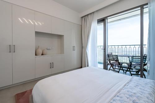 1 Bedroom apartment near Dubai Mall - image 12