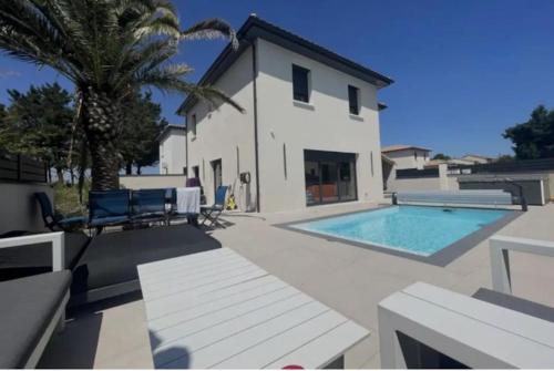 Villa luxe architecte en Drome provencal gîte à louer Saint-Gervais-sur-Roubion