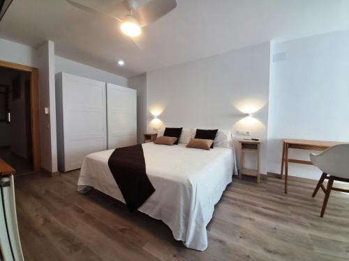 Superior Double Room (2 Adults)