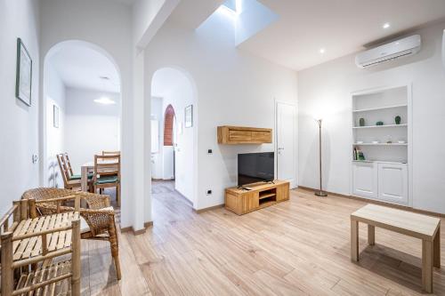 Roommo Via dei Pilastri giada - image 8