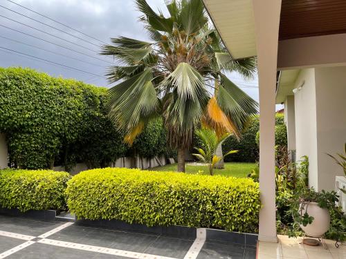 Beautiful Family Home at Emefs Lagoon View Estate Lashibi photo 2