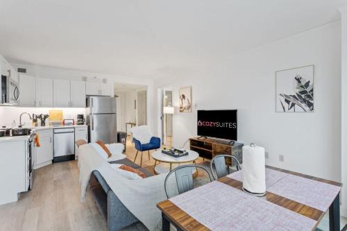 Best 2BR3BA Beachfront Rental in Town CozySuites in Atlantic City, USA