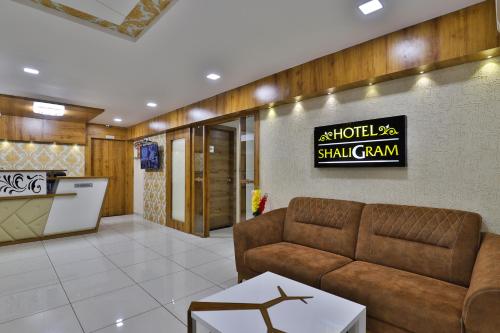 HOTEL SHALIGRAM