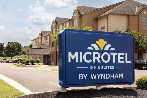 Microtel Inn & Suites by Wyndham Culpeper - image 33