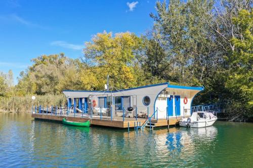 Očarujúci Houseboat na Dunaji, Bratislava
