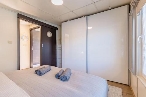 Očarujúci Houseboat na Dunaji, Bratislava (fotografie 7)