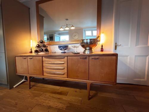 Konyha, Virginia House A Contemporary Cosy Period Cottage in Middleton Tyas