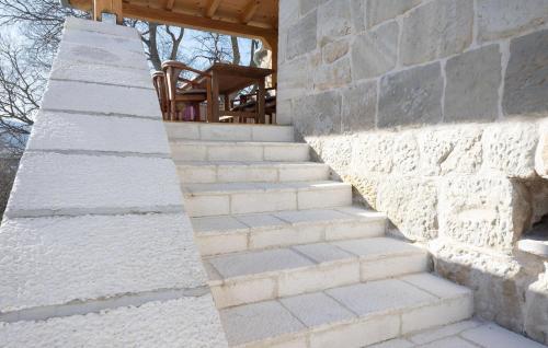 Viesnīcas āriene, Nice Home In Obrovac Sinjski With Wifi in Karakašica