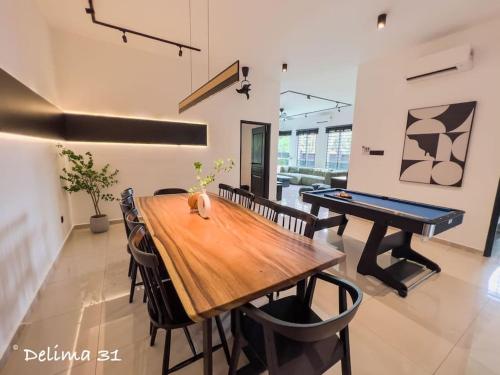 [COZY&WARM HOUSE] [center of PortDickson]13-15pax