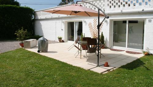 Gite at 105 in Nampont