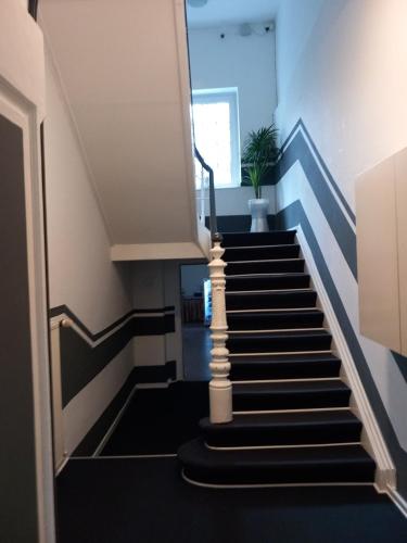 Hotel Karolinger - Self Check-In, Düsseldorf (zdjęcie 6)
