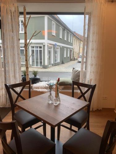 Restoran, ANNA Gästehaus Zimmer (ANNA Gastehaus Zimmer) in Pfreimd