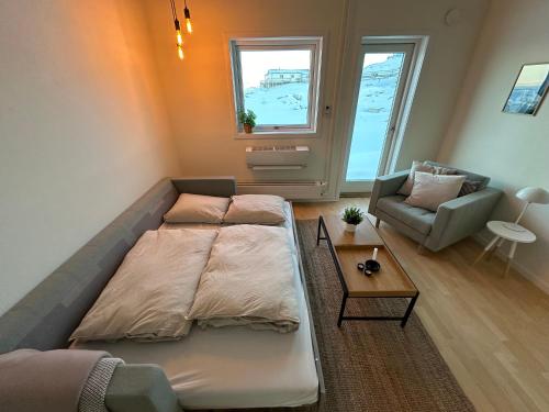 Modern seaview vacation house, Ilulissat