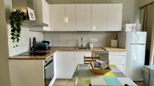 Standard Apartment image 10