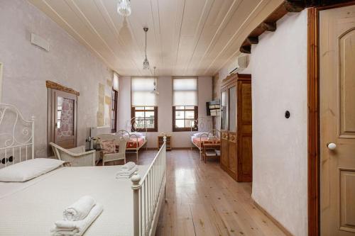 Anassa Townhouse, In Rethymno's old city center