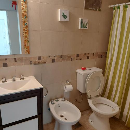 Three-Bedroom House image 2