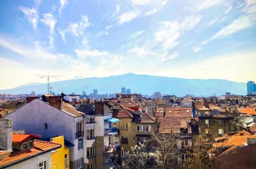 Top 1 - 2BR - 180 Views - Balcony - Top Amenities, Sofia (Foto 7)