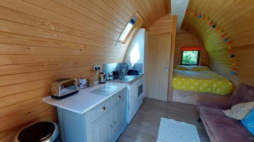 Robin- Ensuite Glamping Pod