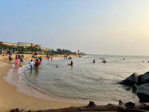 Ocean Breeze Hotel Residencies BritLanka Apartments Negombo