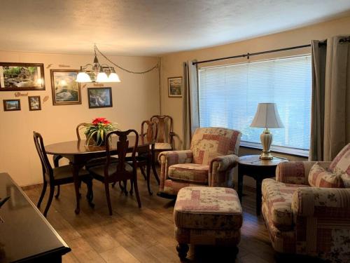 Hidden Treasure in เฮอริเคน (WV)