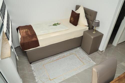 1 twin bed