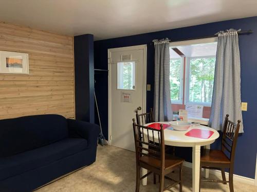 2 double beds