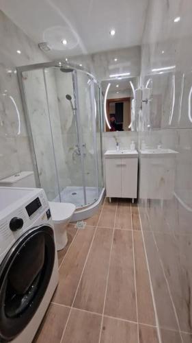 καμάρα ρετιρέ 8ος 442