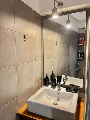 Studio Louis Pradel in 1e arrondissement