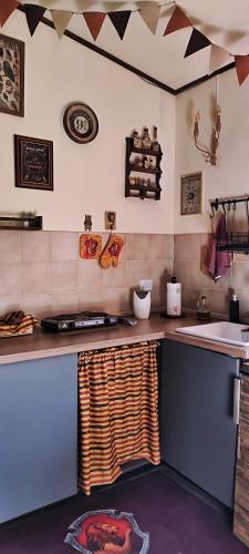 Kitchen, La Tana Rifugio per Maghi e Streghe in Cantalupo In Sabina